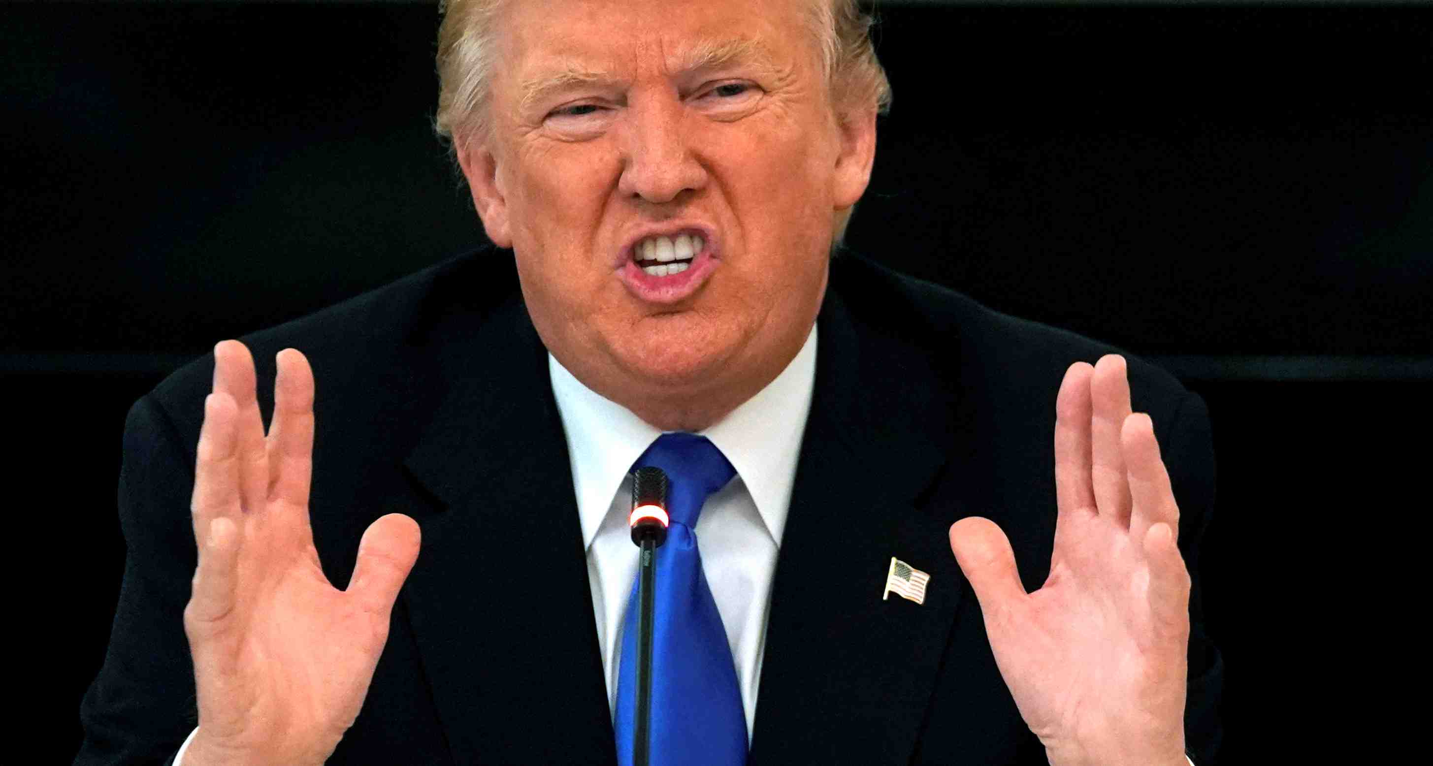 Trump exige la liberation des americains detenus en iran