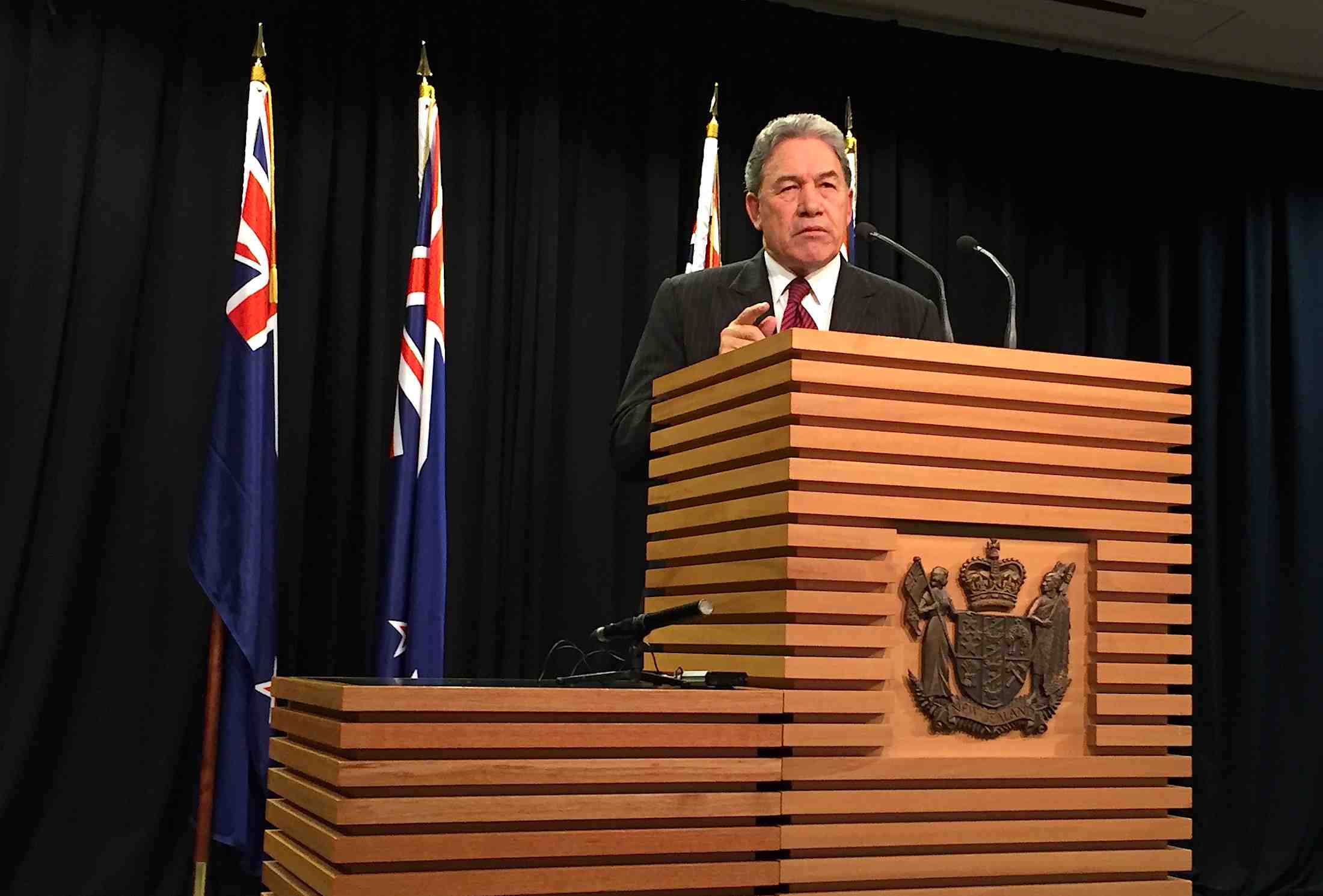 Le parti new zealand first entretient le suspense