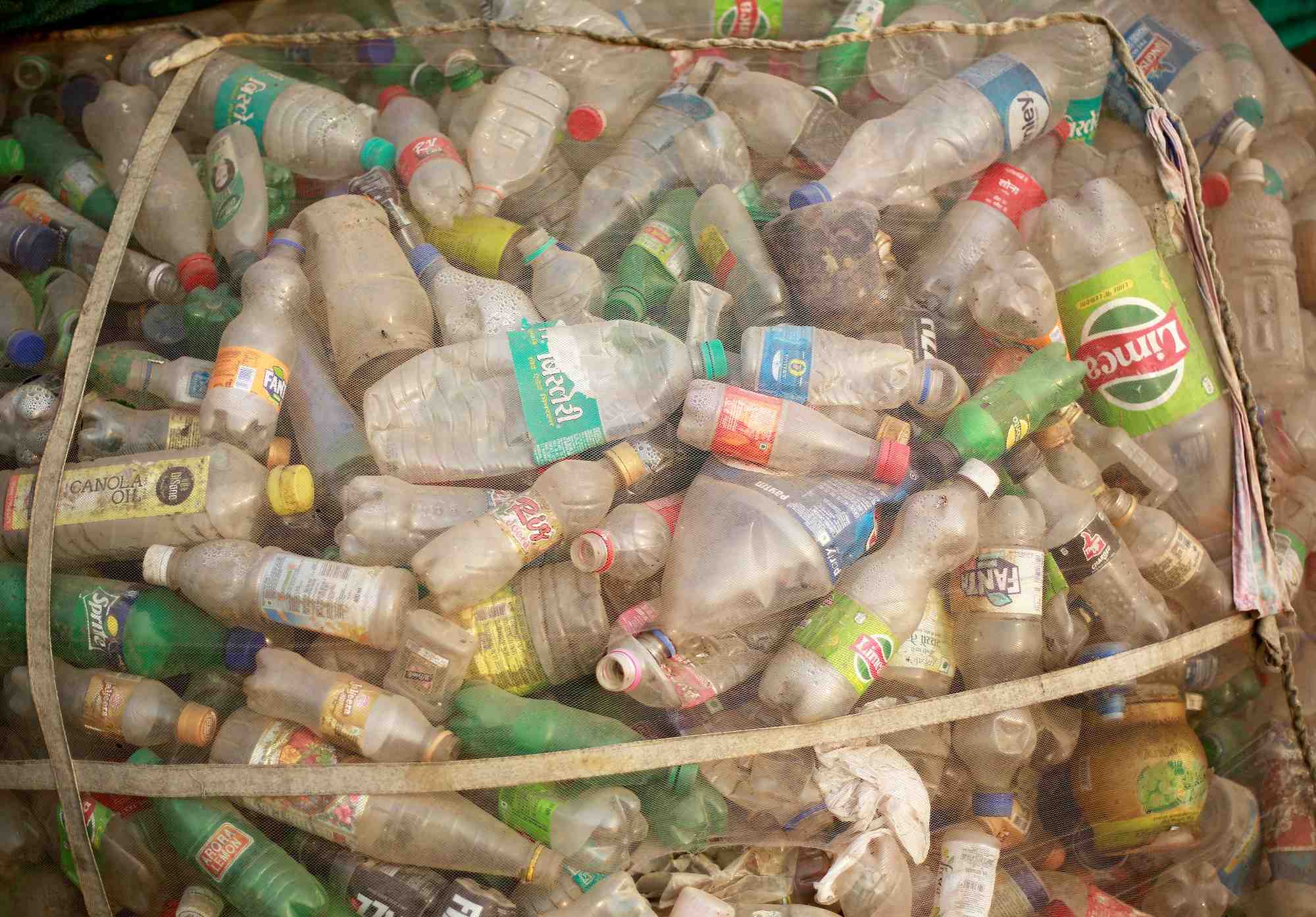 L'inde interdit le plastique a usage unique pour lutter contre la pollution