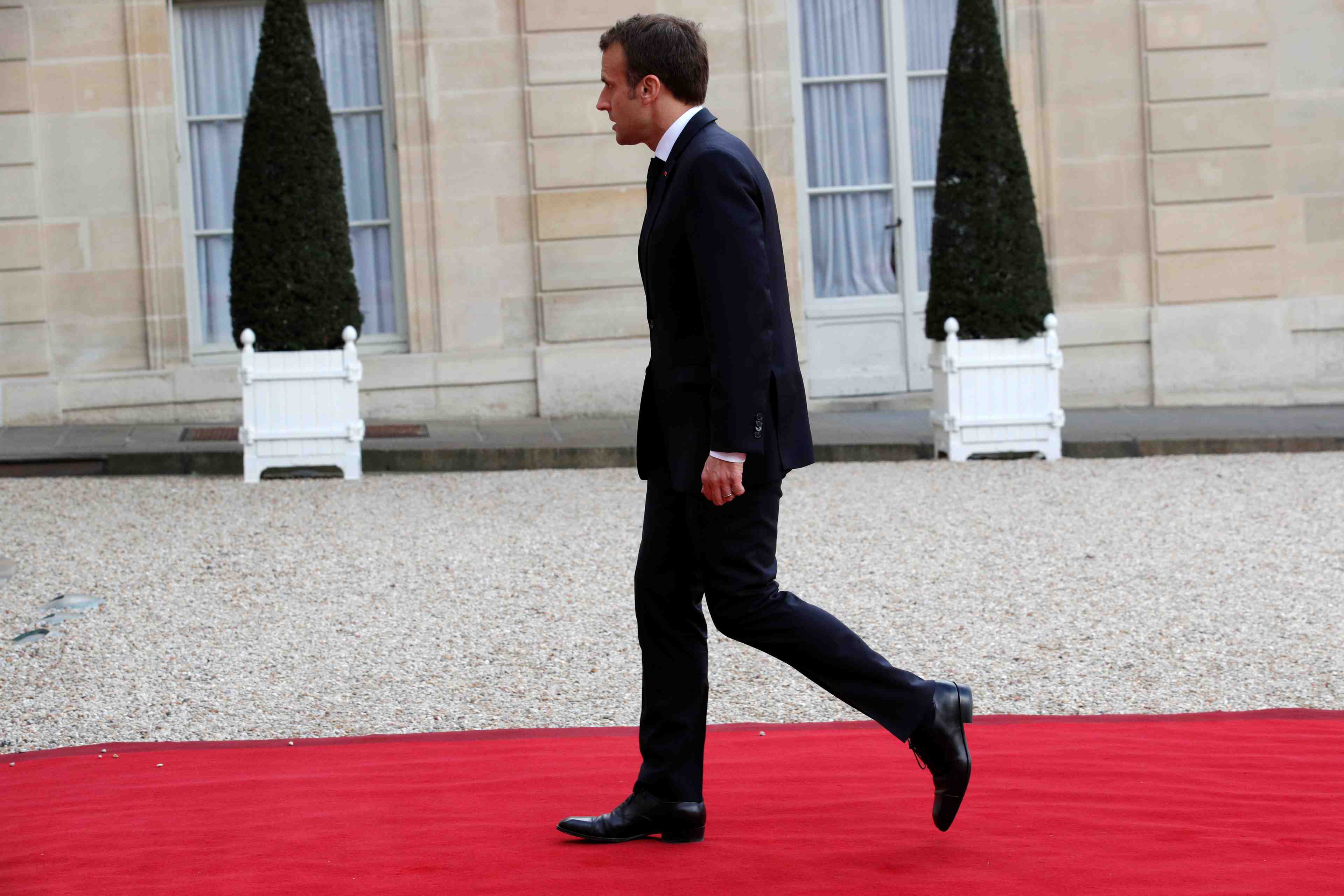 Macron evoque des decisions conjointes avec ryad sur l'islam
