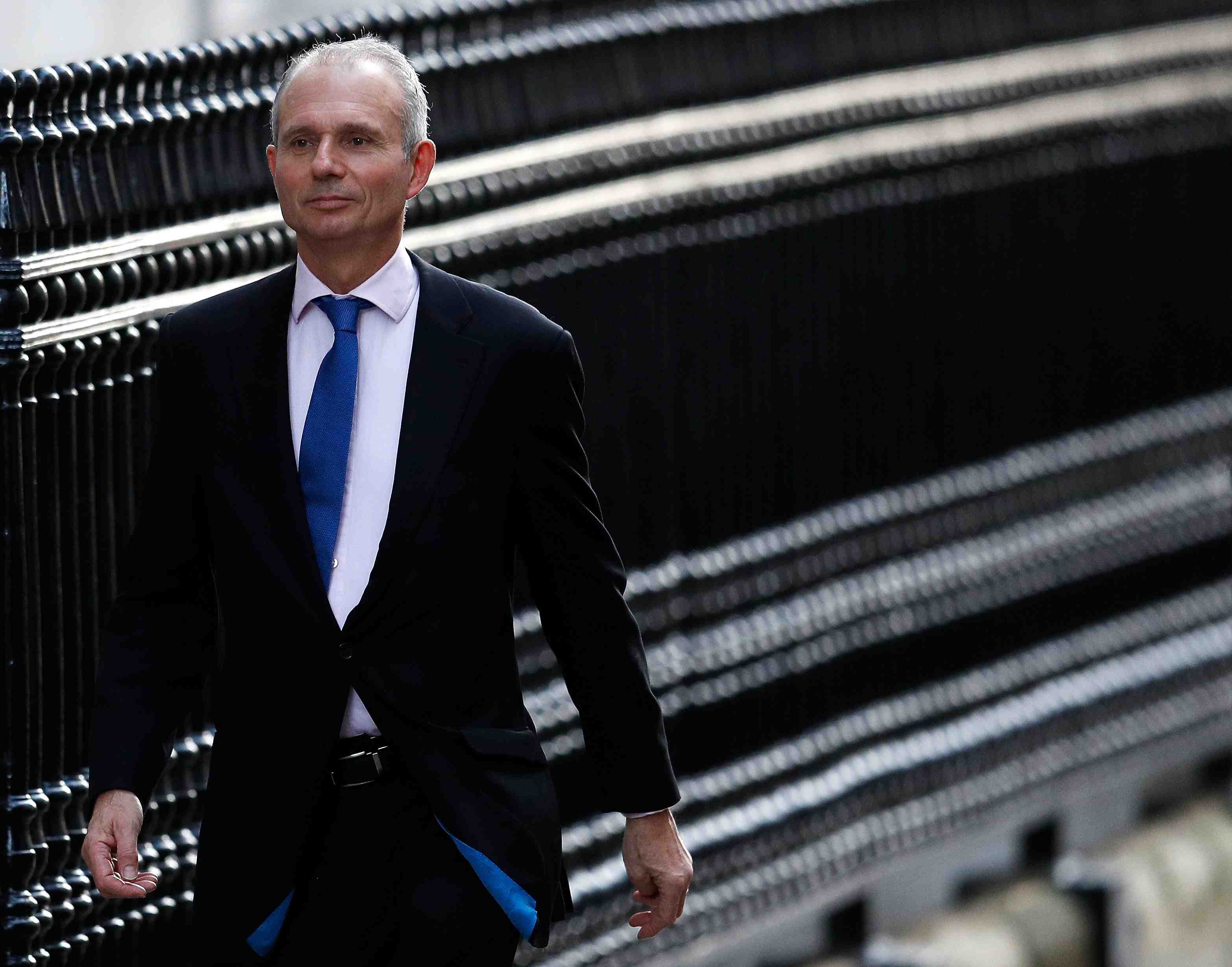 "place en enfer": lidington pointe un manque de diplomatie chez tusk