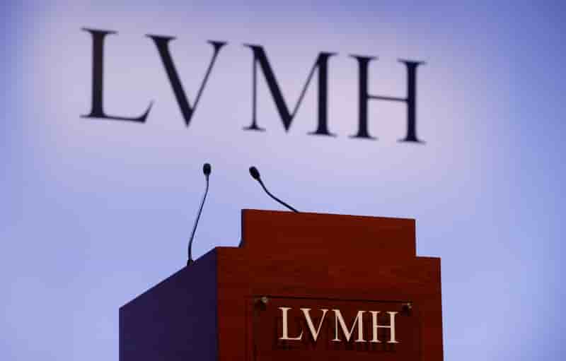Lvmh dement vouloir acheter des actions tiffany