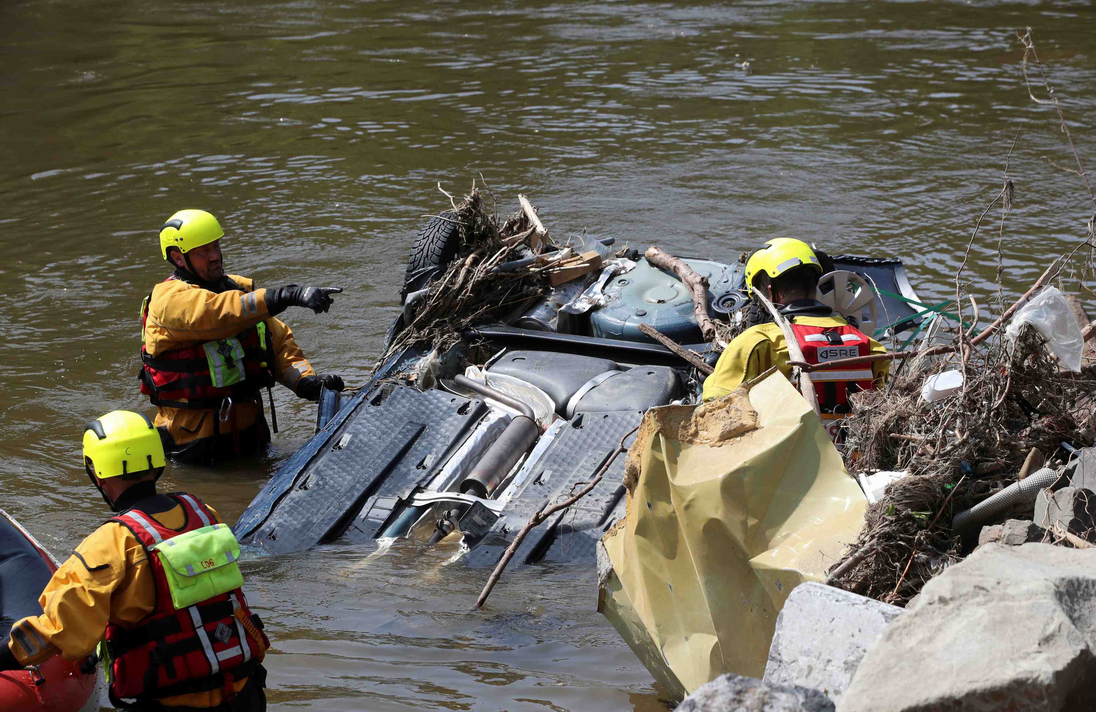 Le bilan des inondations en belgique s'alourdit a 37 morts