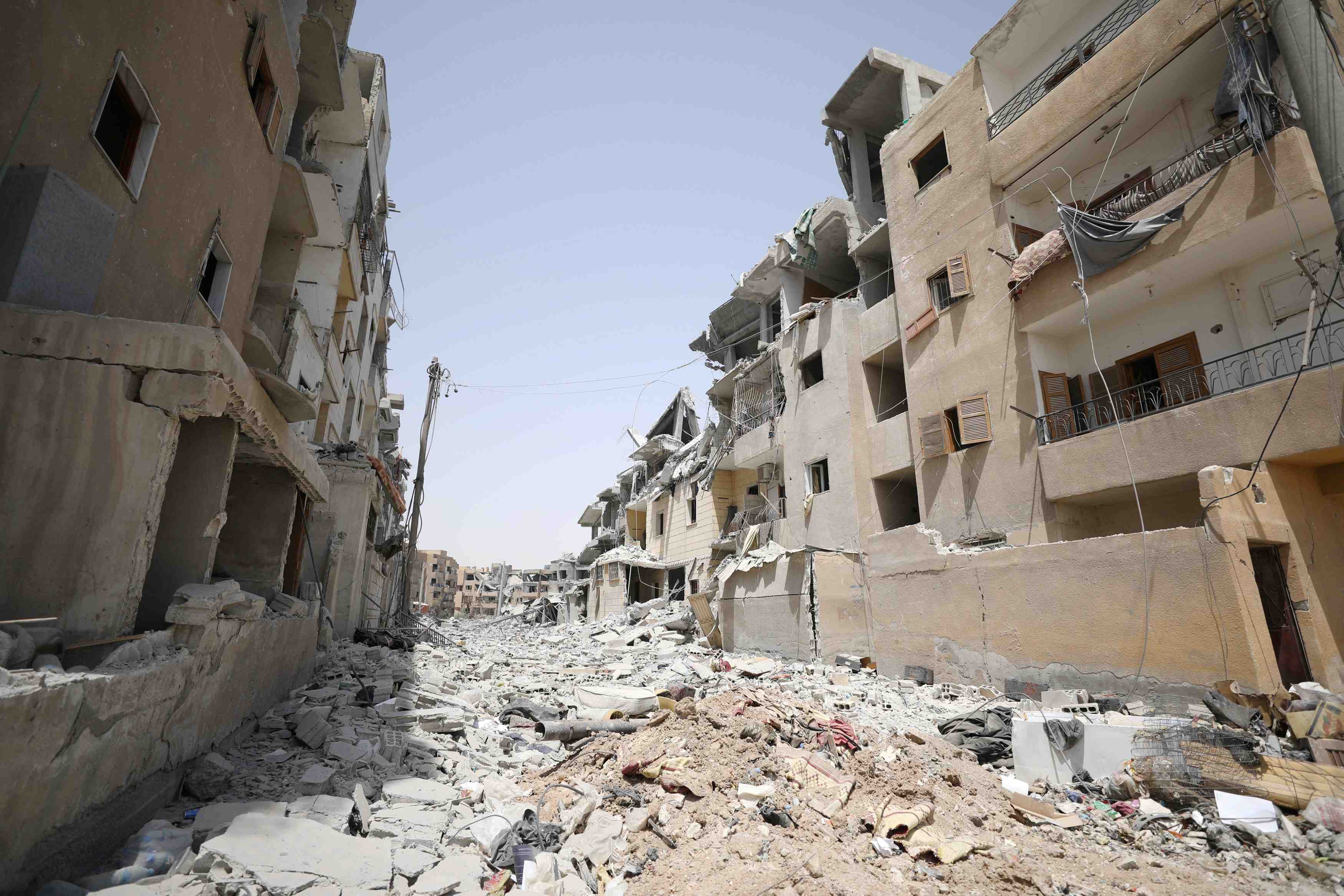 Syrie: 29 civils tues dans des frappes de la coalition a rakka