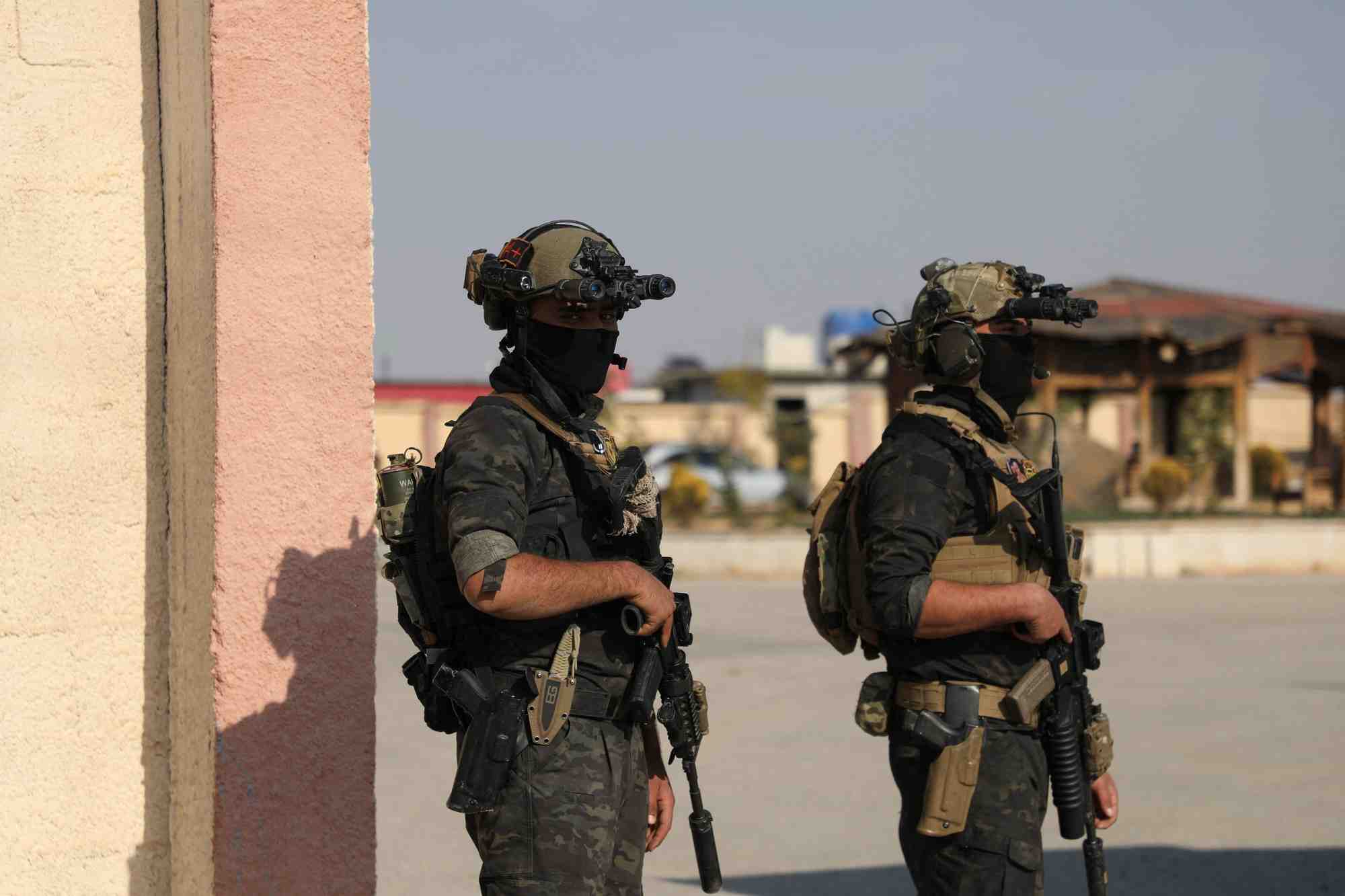 Des membres des forces democratiques syriennes (fds) a hassake, en syrie