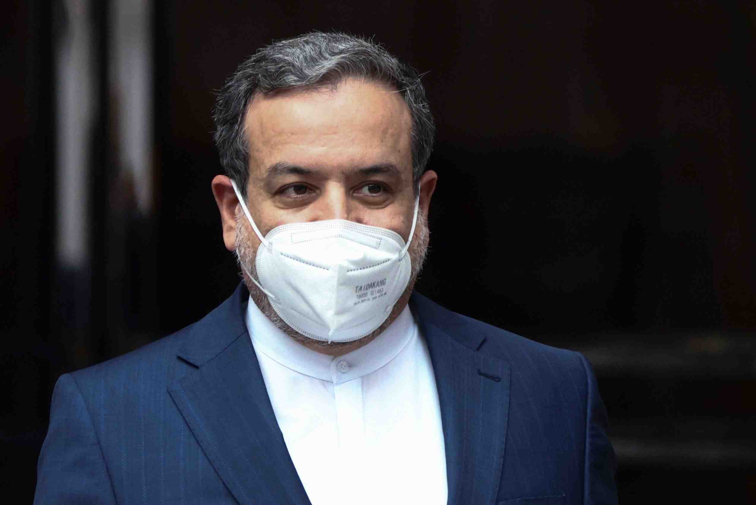 Nucleaire: pas de reprise des discussions avec l'iran avant debut aout