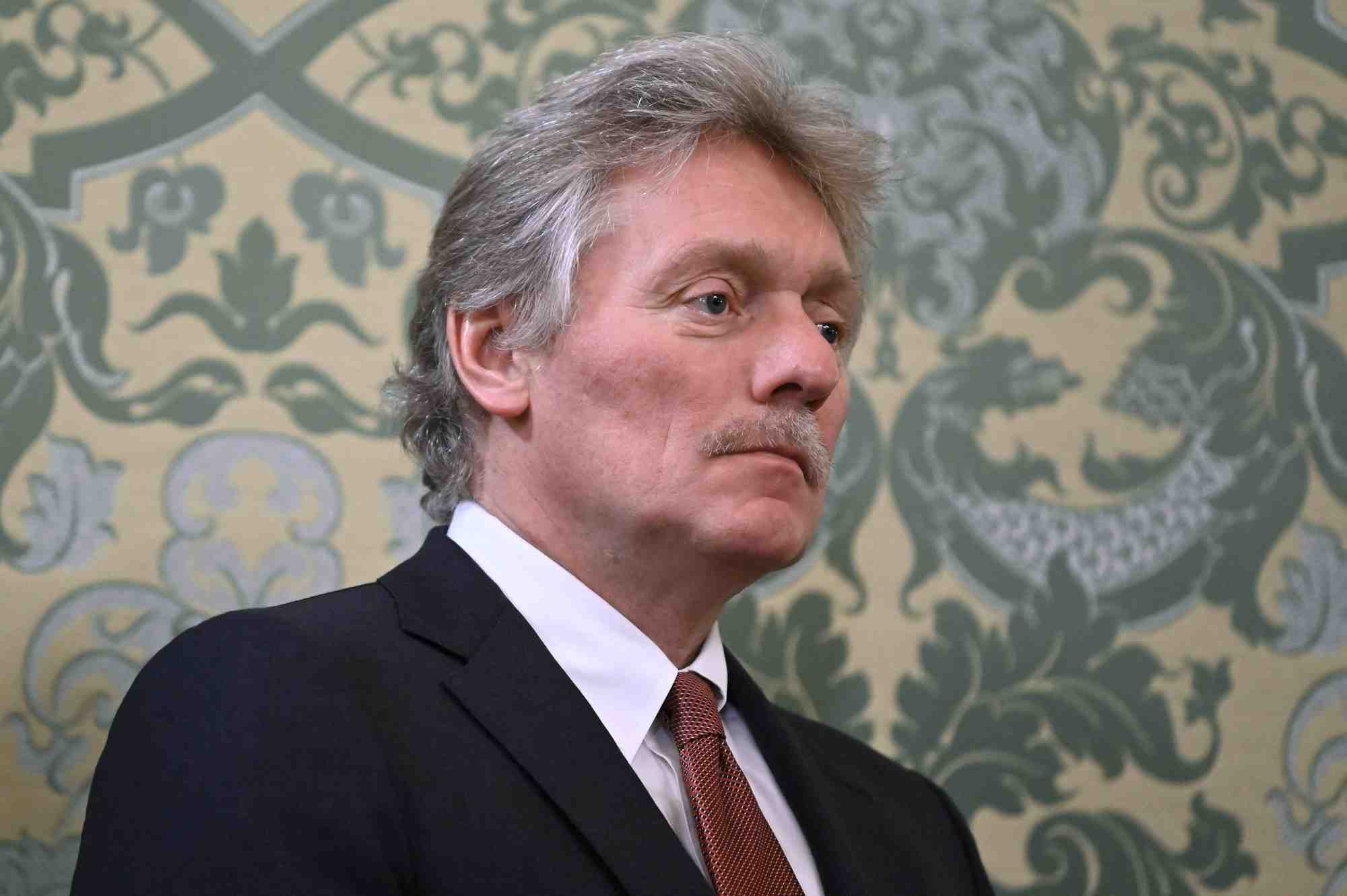 Le porte-parole du kremlin dmitri peskov