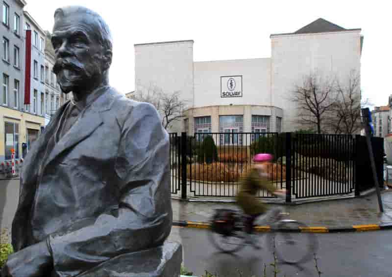 Solvay confiant pour 2015