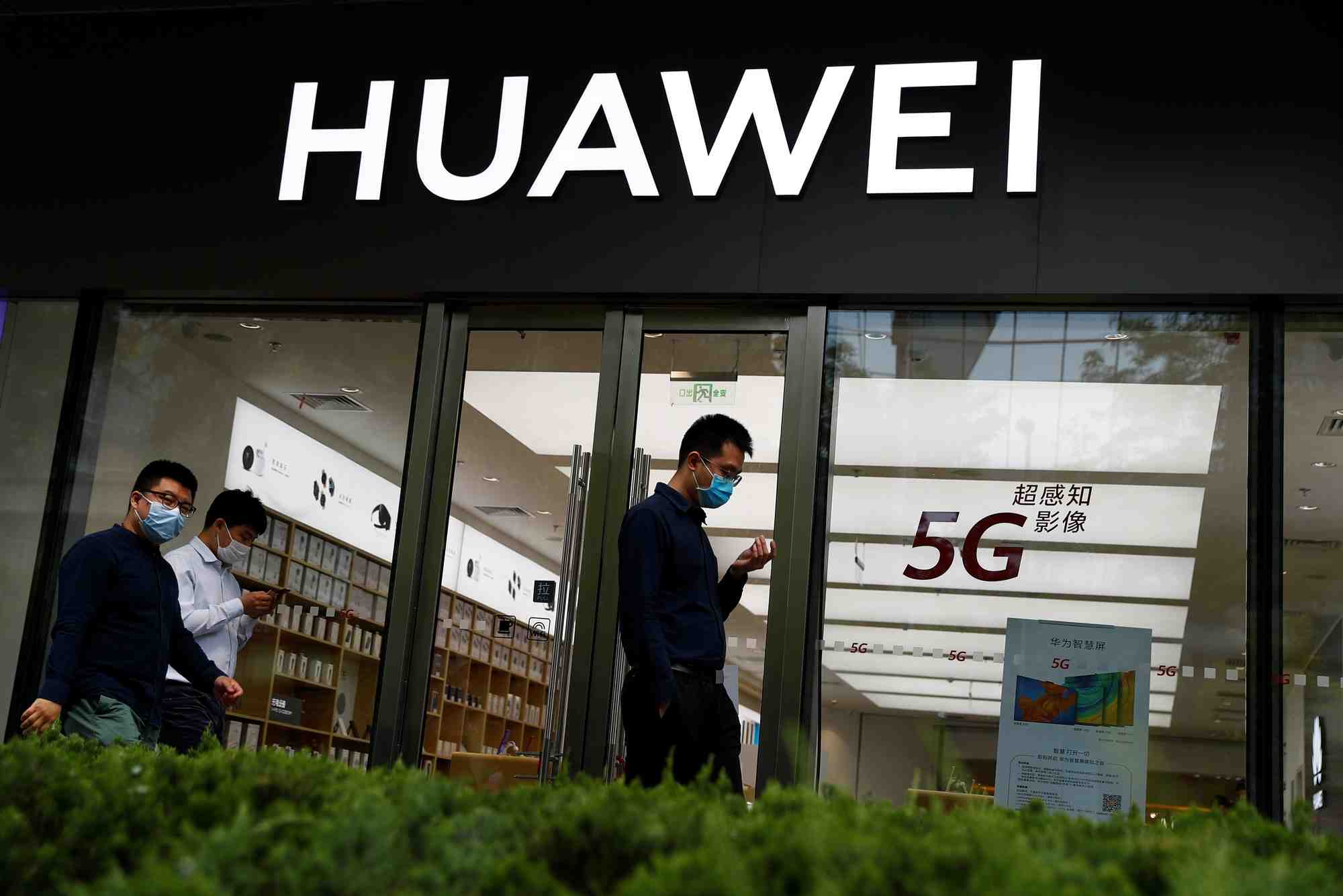 L'italie envisagerait d'exclure huawei de la 5g