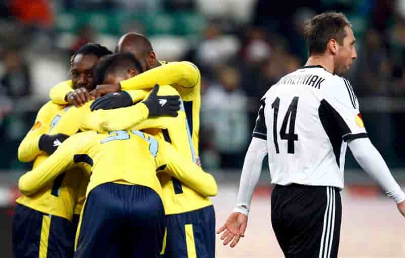 Ligue Europa: Lyon et onze autres y voient plus clair