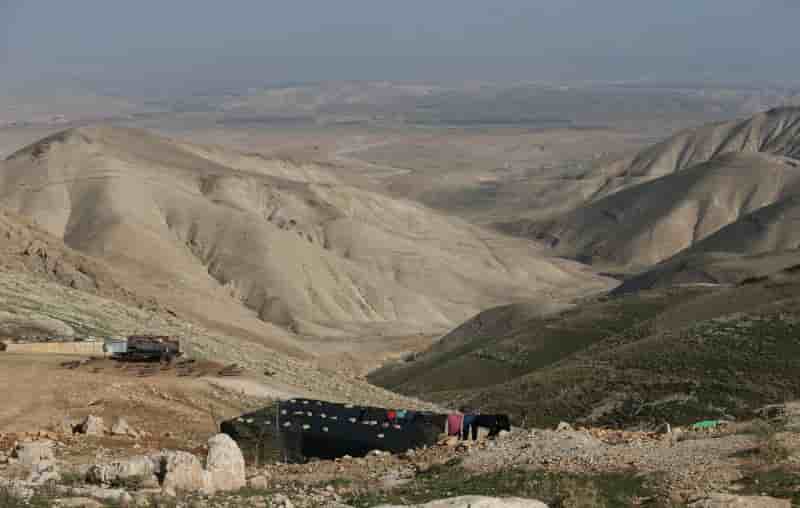 La france se dit preoccupee par l'appropriation de 234 hectares de terre par israel