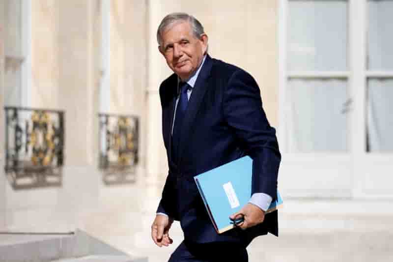 Mezard appelle les collectivites a "sortir des postures"