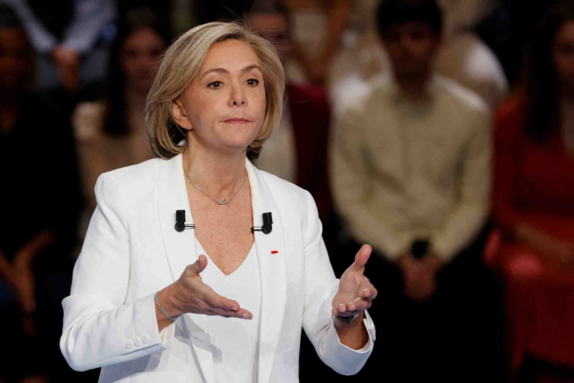 Testee positive au covid-19, valerie pecresse poursuit sa campagne "a distance"