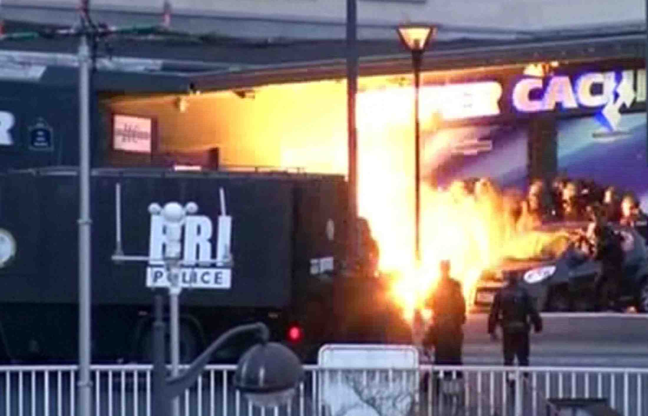Quatre personnes ont ete tuees lors de la prise d’otages a paris