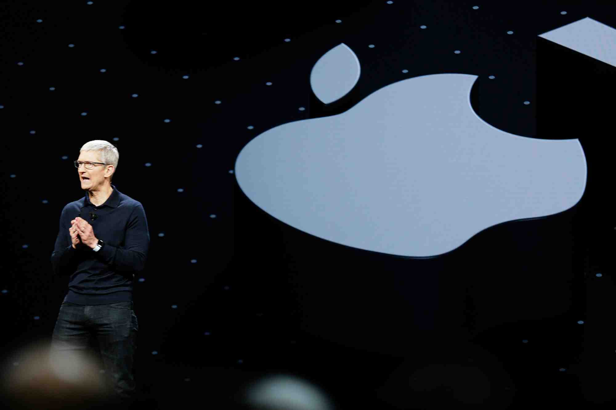tim cook, apple