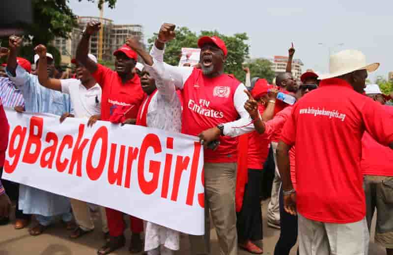 Les manifestations pour les lycéennes autorisées au Nigeria