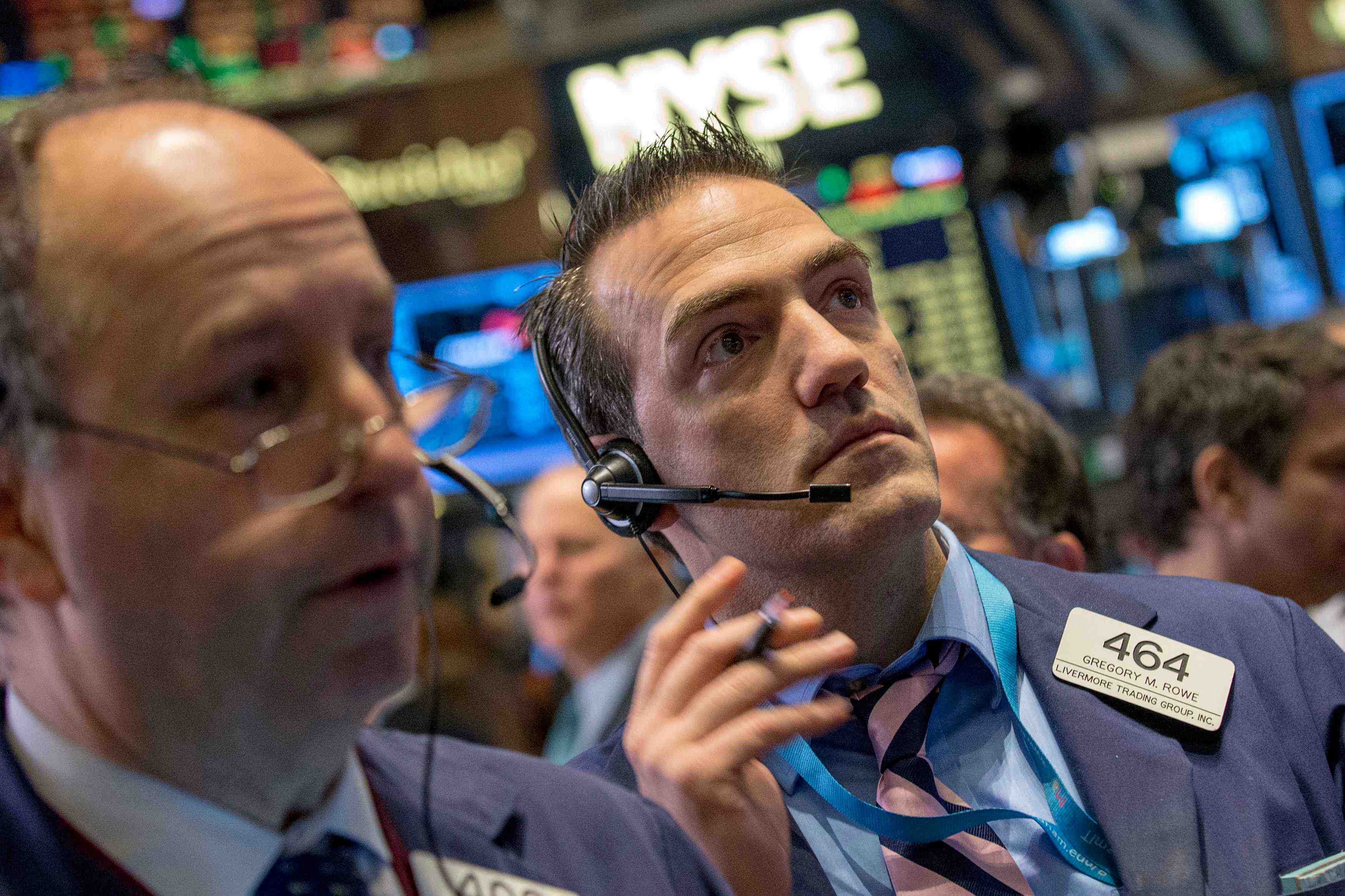 Wall street a l'epreuve des resultats du secteur petrolier