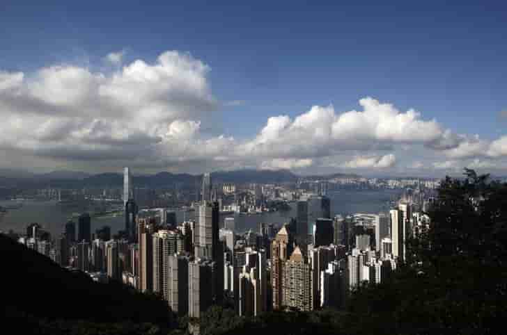 Le typhon khanun menace hong kong