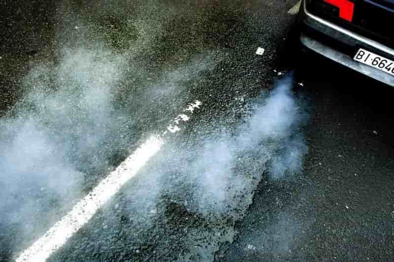 L'ue veut une reduction de 30% des emissions auto d'ici 2030