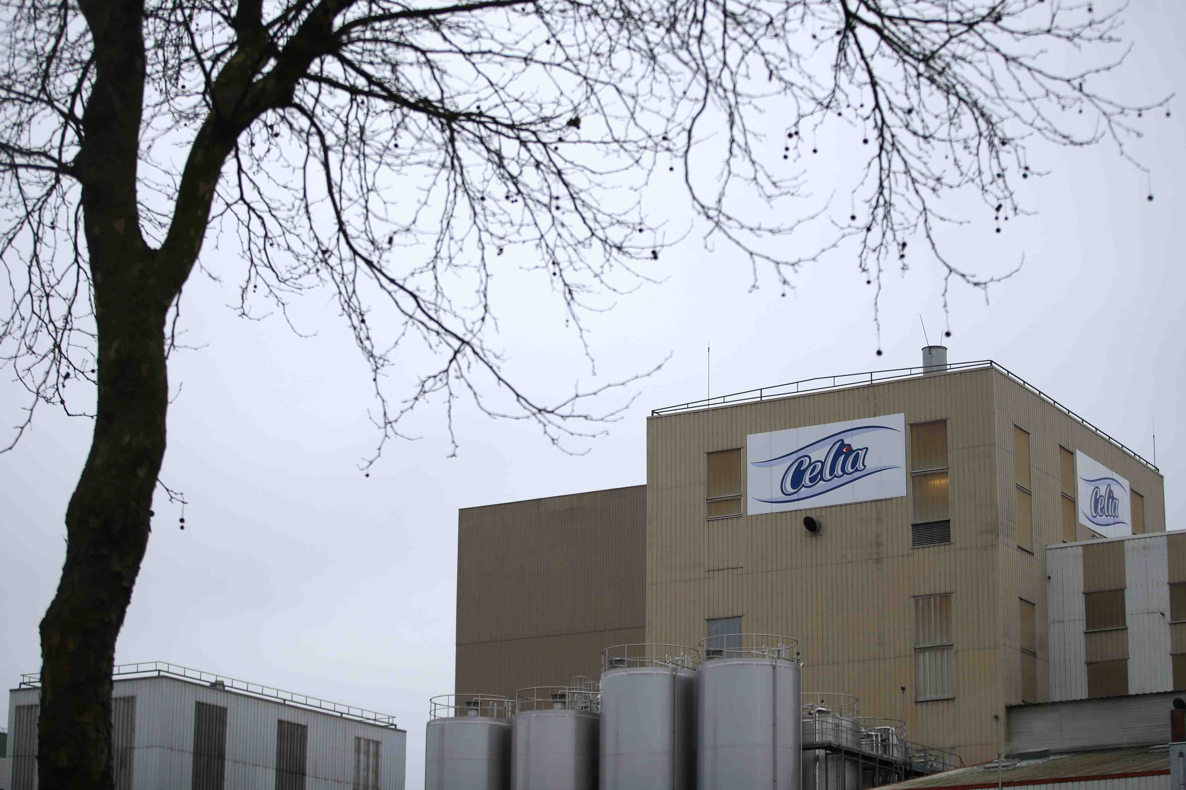 Les salaries lactalis de craon affectes a d'autres usines