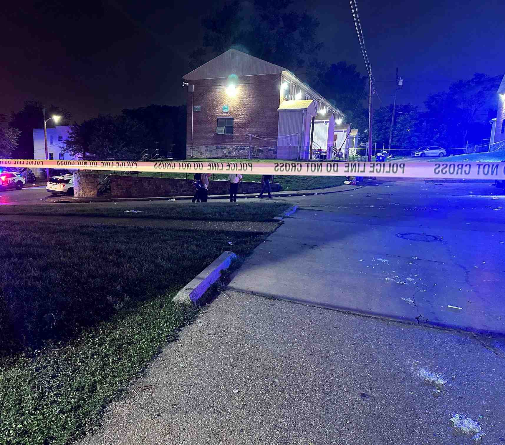 Vue de la scene ou une fusillade a eu lieu, a baltimore