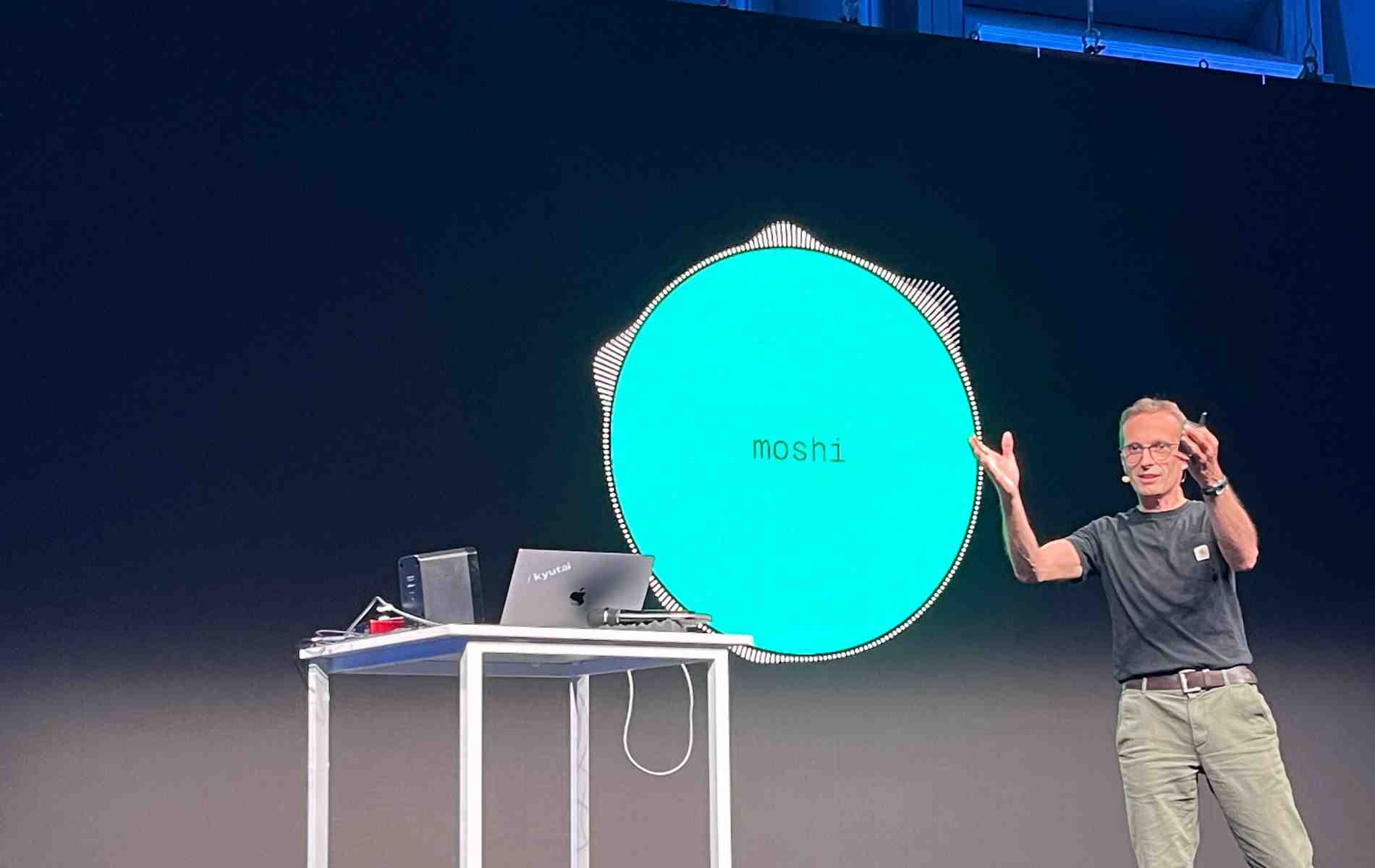 « C'est aux startups et entreprises qui s'empareront de Moshi (dont le modèle de licence exact est à définir, Ndlr) de trouver des cas d'usages », explique Patrick Pérez.
