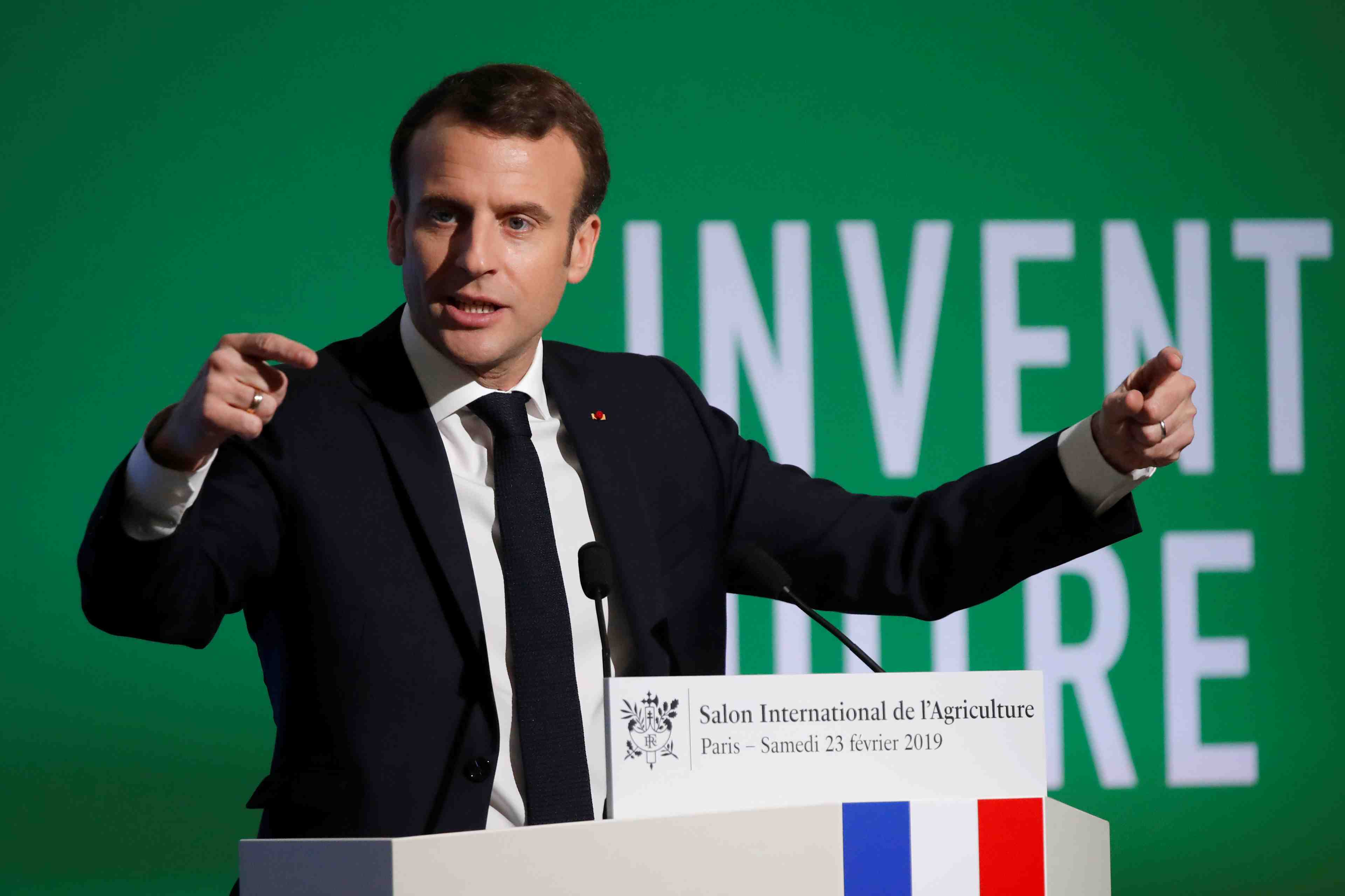 Macron exhorte a l'unite et la mobilisation sur l'europe agricole