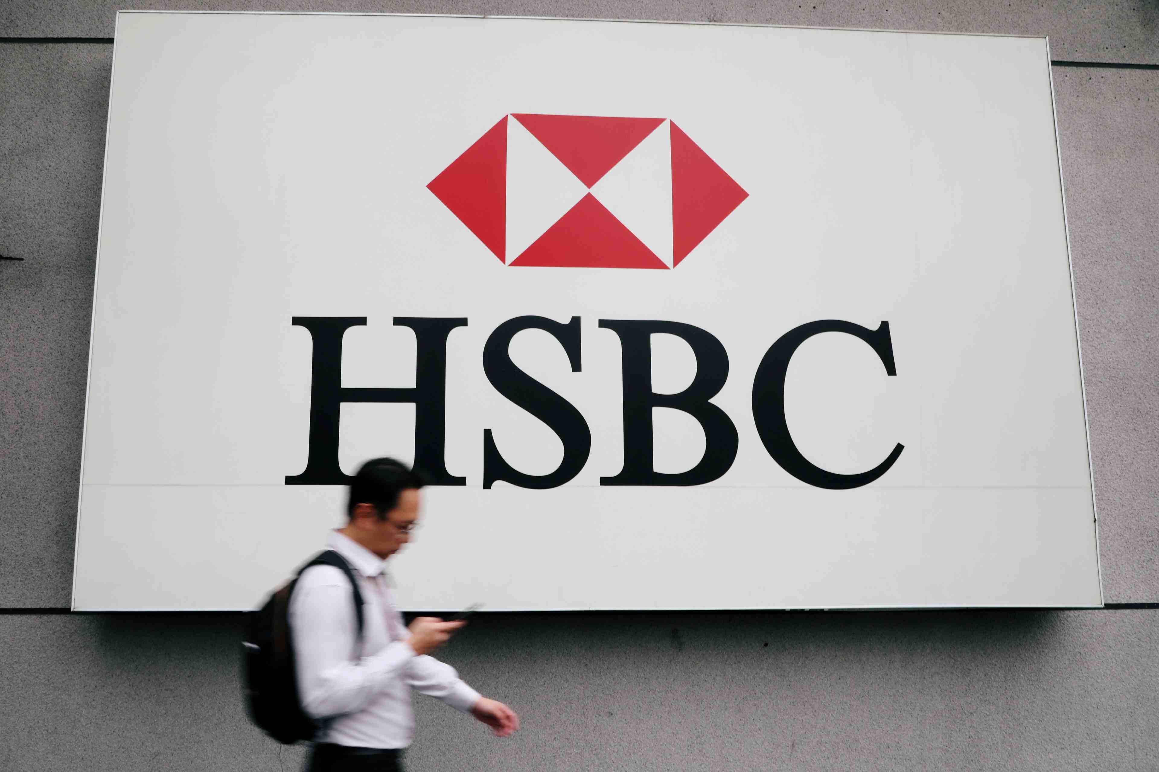 Hsbc nomme noel quinn comme directeur general