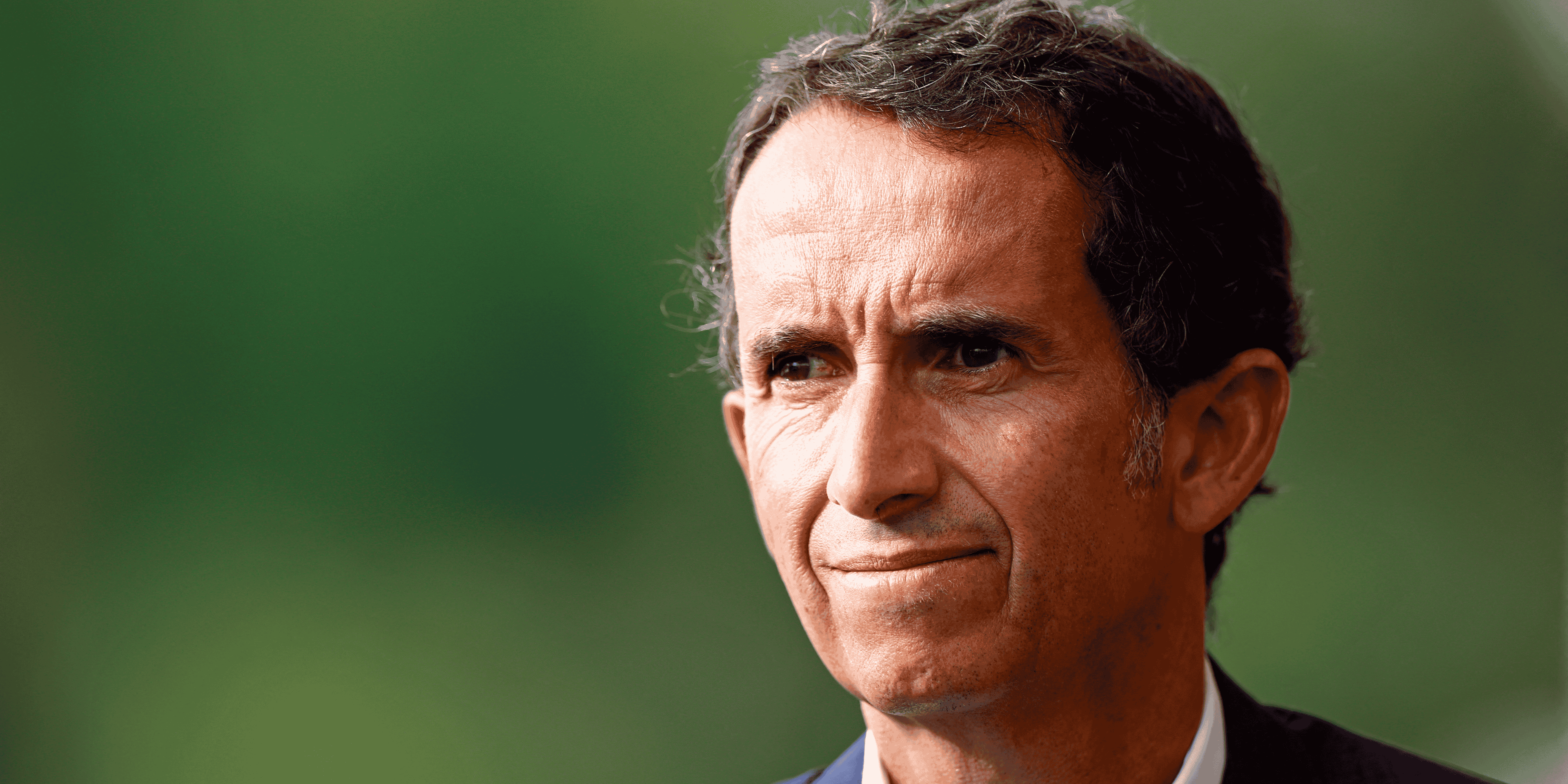 Alexandre bompard, pdg de carrefour, participe au forum d'ete du syndicat medef
