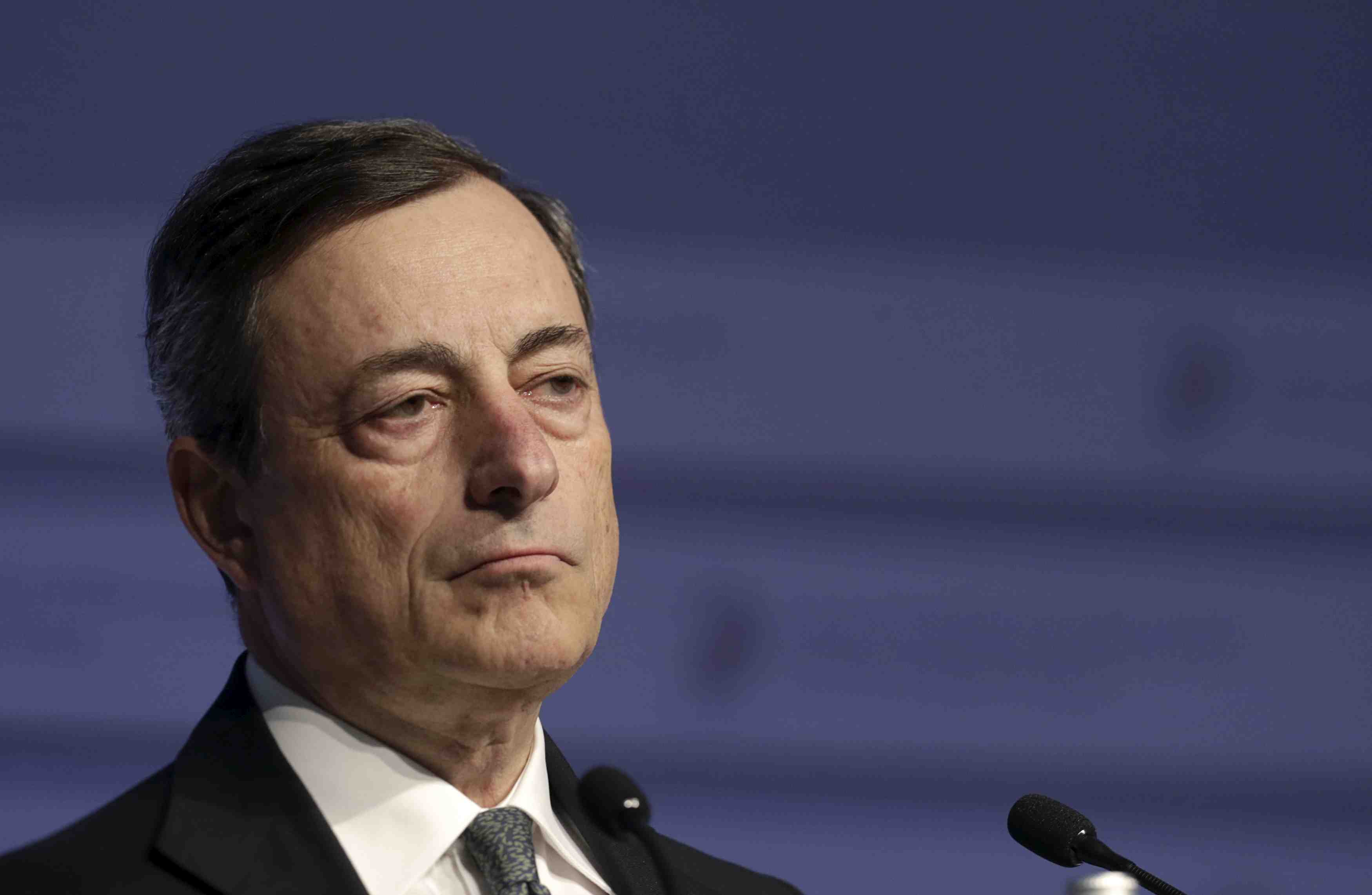 Mario draghi affirme que le qe de la bce ira jusqu'a son terme