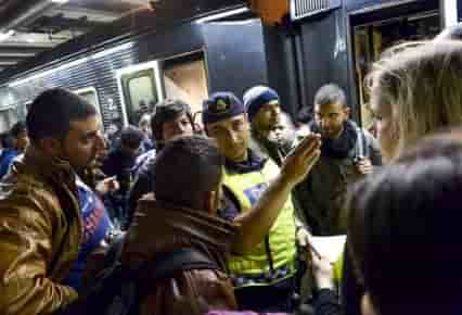 La suede s'attend a une arrivee record de migrants
