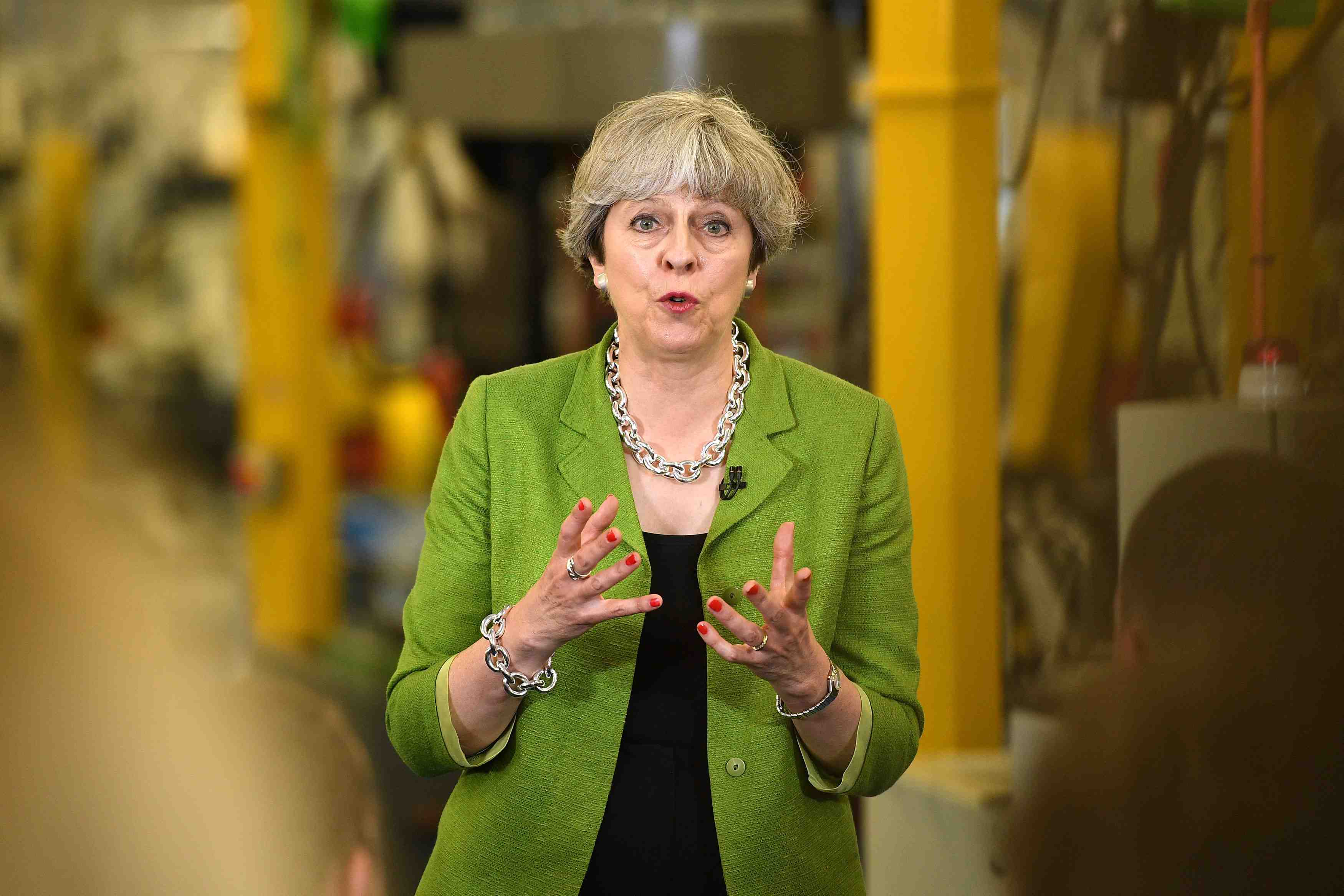 Trois points d'avance pour les tories a une semaine du vote