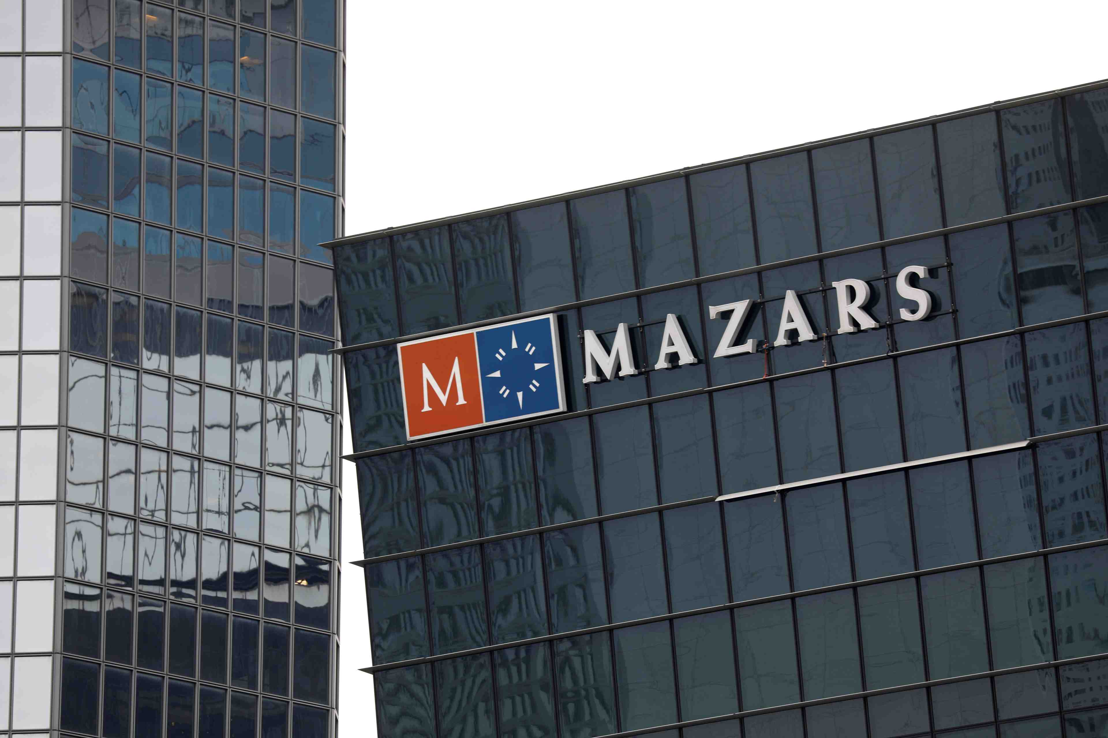 Goldman choisit mazars pour auditer ses activites en europe
