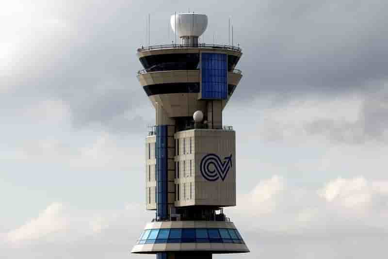 Rome lance le processus de privatisation du groupe de controle aerien enav