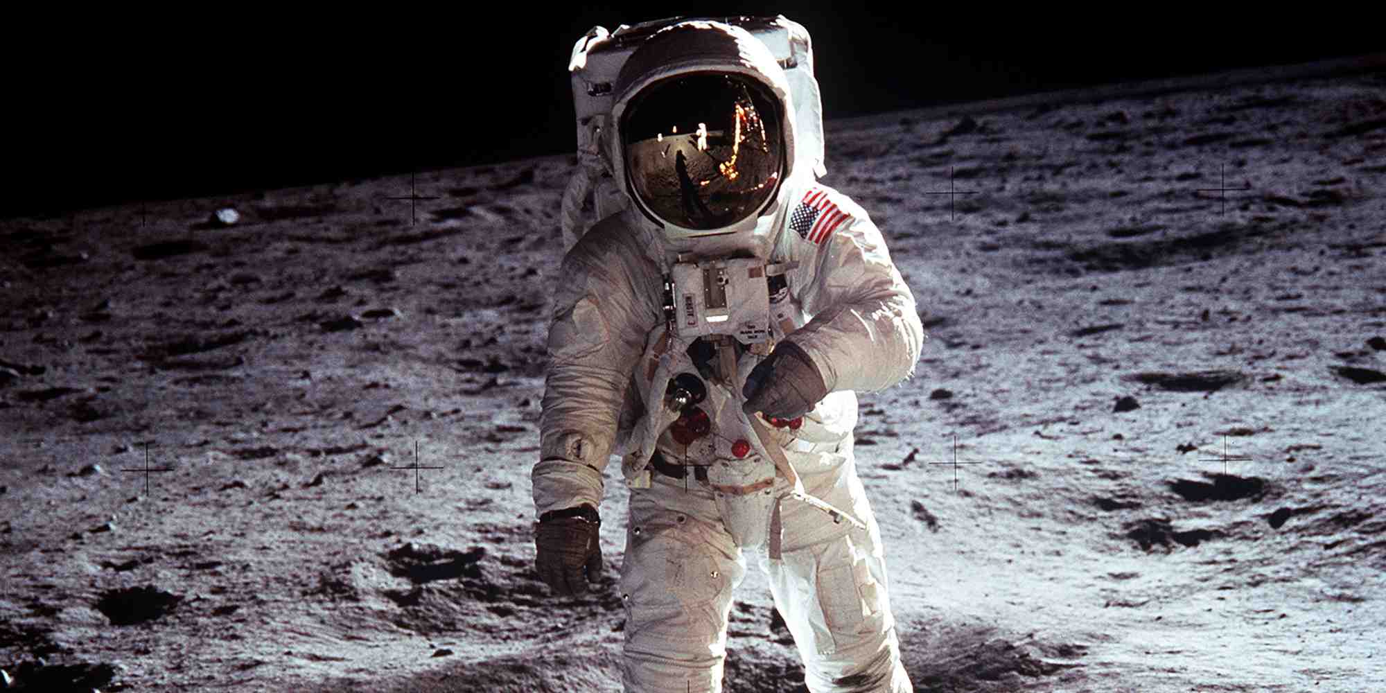 Buzz Aldrin, astronaute de la mission Apollo 11 pris en photo par son coéquipier, Neil Armstrong, premier homme à marcher sur la Lune, le 21 juillet 1969.
