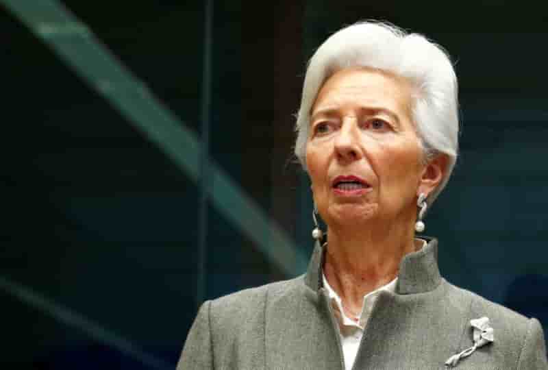 L'accord de relance europeen "aurait pu etre meilleur", dit lagarde (bce)