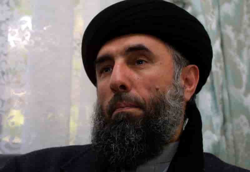 Possible accord de paix en afghanistan avec un puissant seigneur de guerre