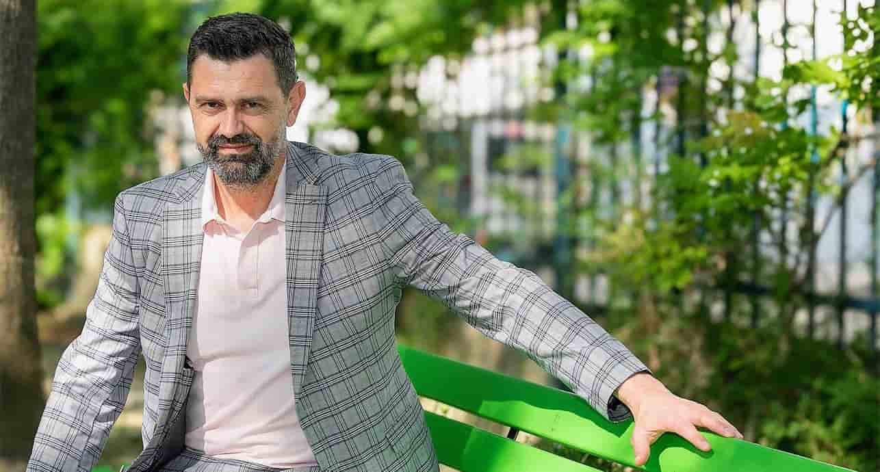 « Pour sauver la production d'acier en France, il faut être capable de vendre un acier à un prix compétitif », clame Valentin Rodriguez, secrétaire général de la fédération Force ouvrière de la métallurgie.