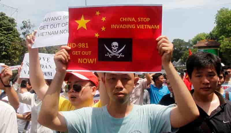 Les Vietnamiens manifestent contre un projet pétrolier chinois