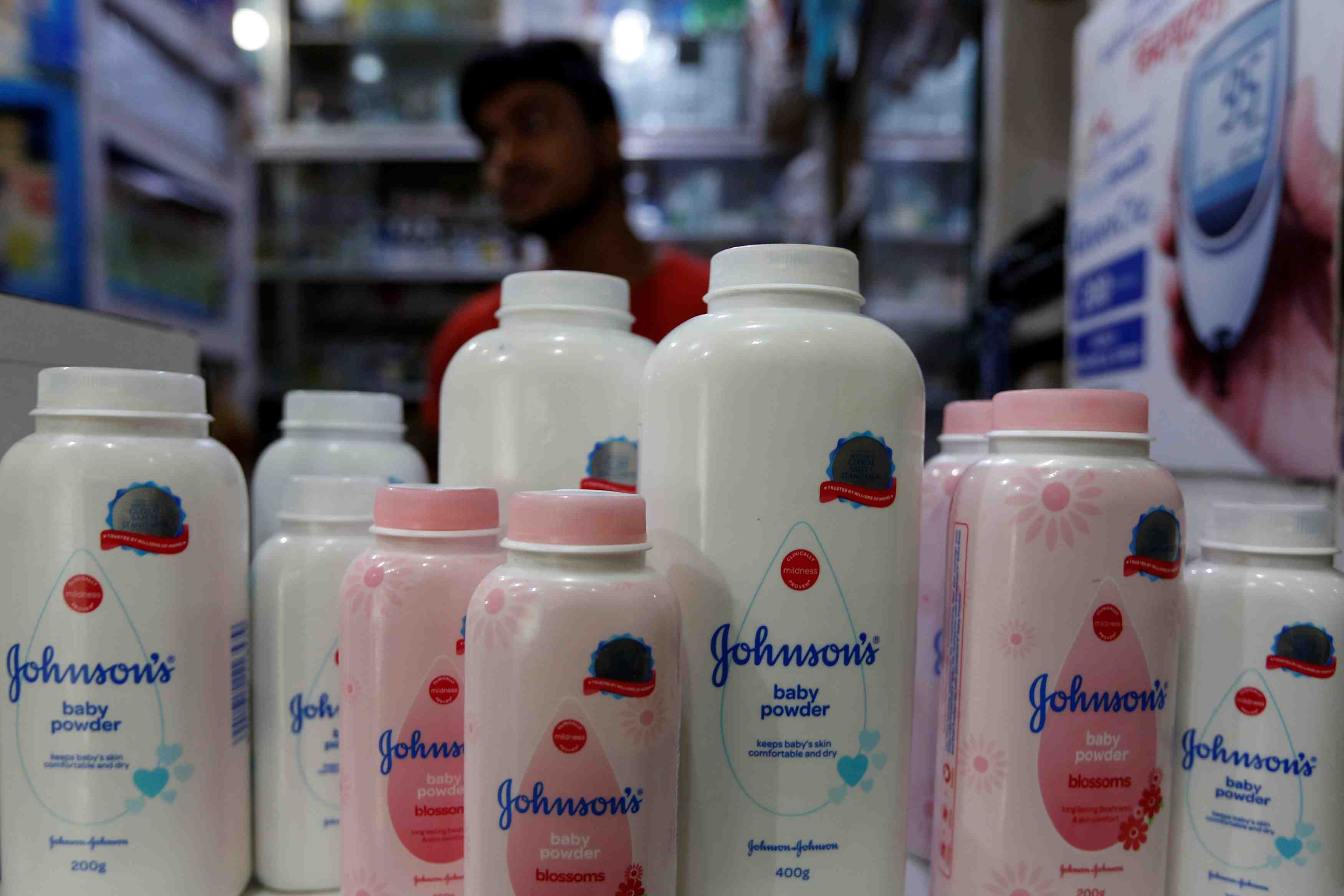 J&j annonce une prevision de chiffres d'affaire 2019 inferieure aux attentes
