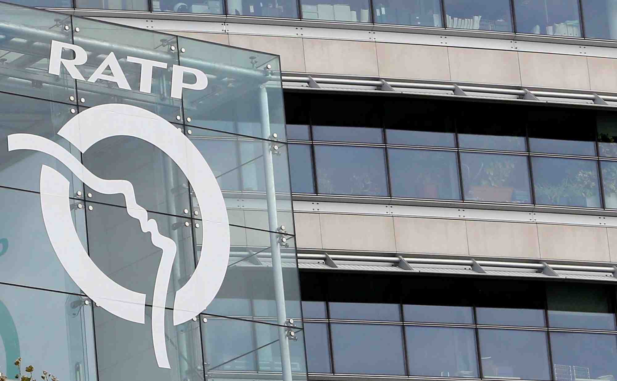 Greve massive a la ratp pour denoncer la reforme des retraites