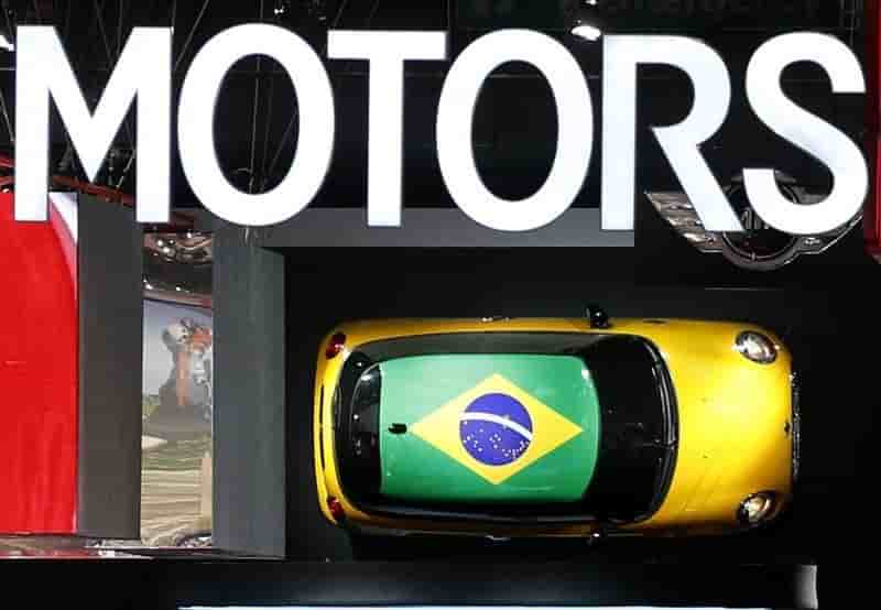 Baisse de 7,2% du marche automobile bresilien en 2014 