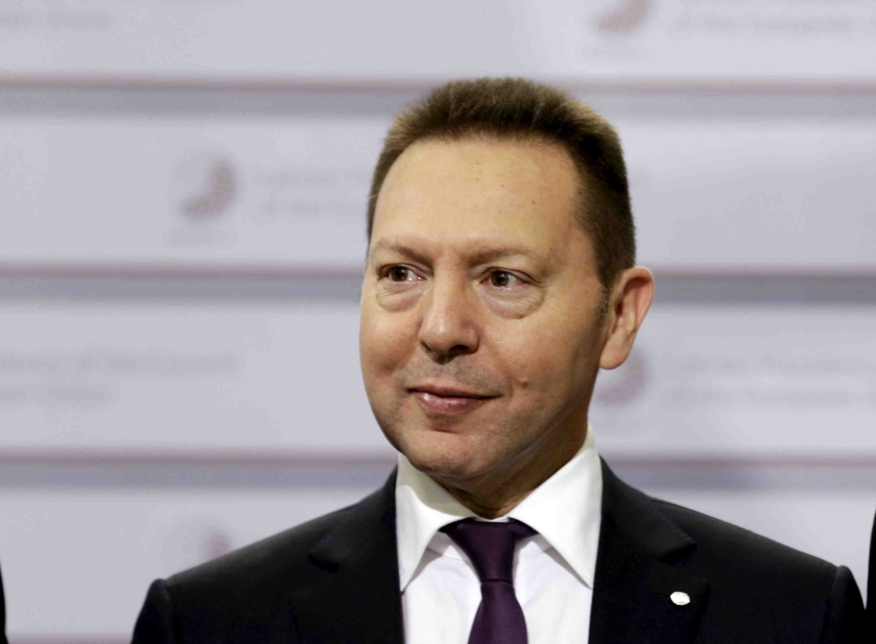 Athenes affirme respecter l'independance de la banque centrale grecque