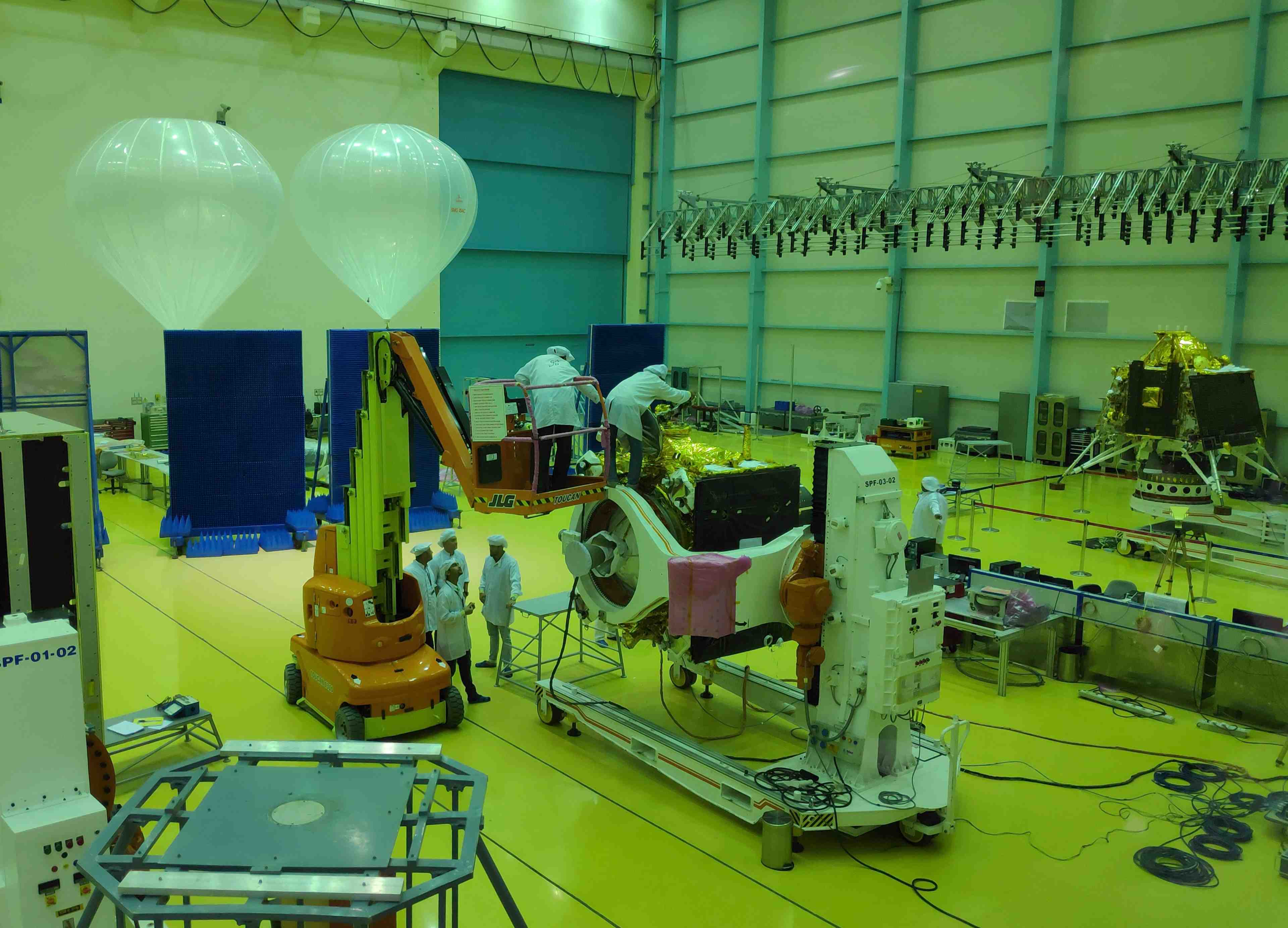 L'inde reporte le lancement d'une sonde lunaire