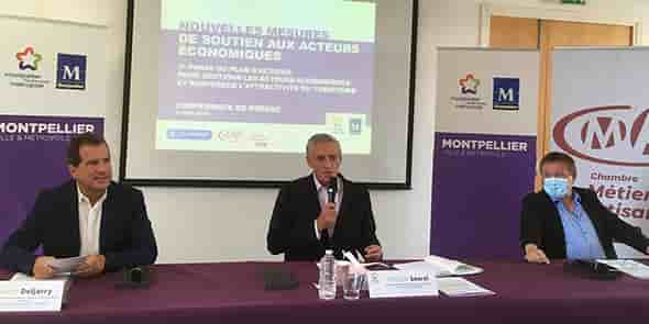 André Deljarry (président de la CCI de l'Hérault), Philippe Saurel (président de la Métropole de Montpellier et maire de la ville) et Christian Poujol (président de la Chambre des métiers et de l'artisanat 34) présentent la phase 3 du plan de soutien à l'économie.