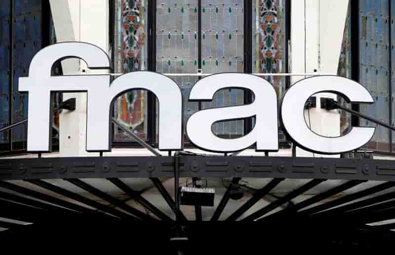 La fnac rachete darty