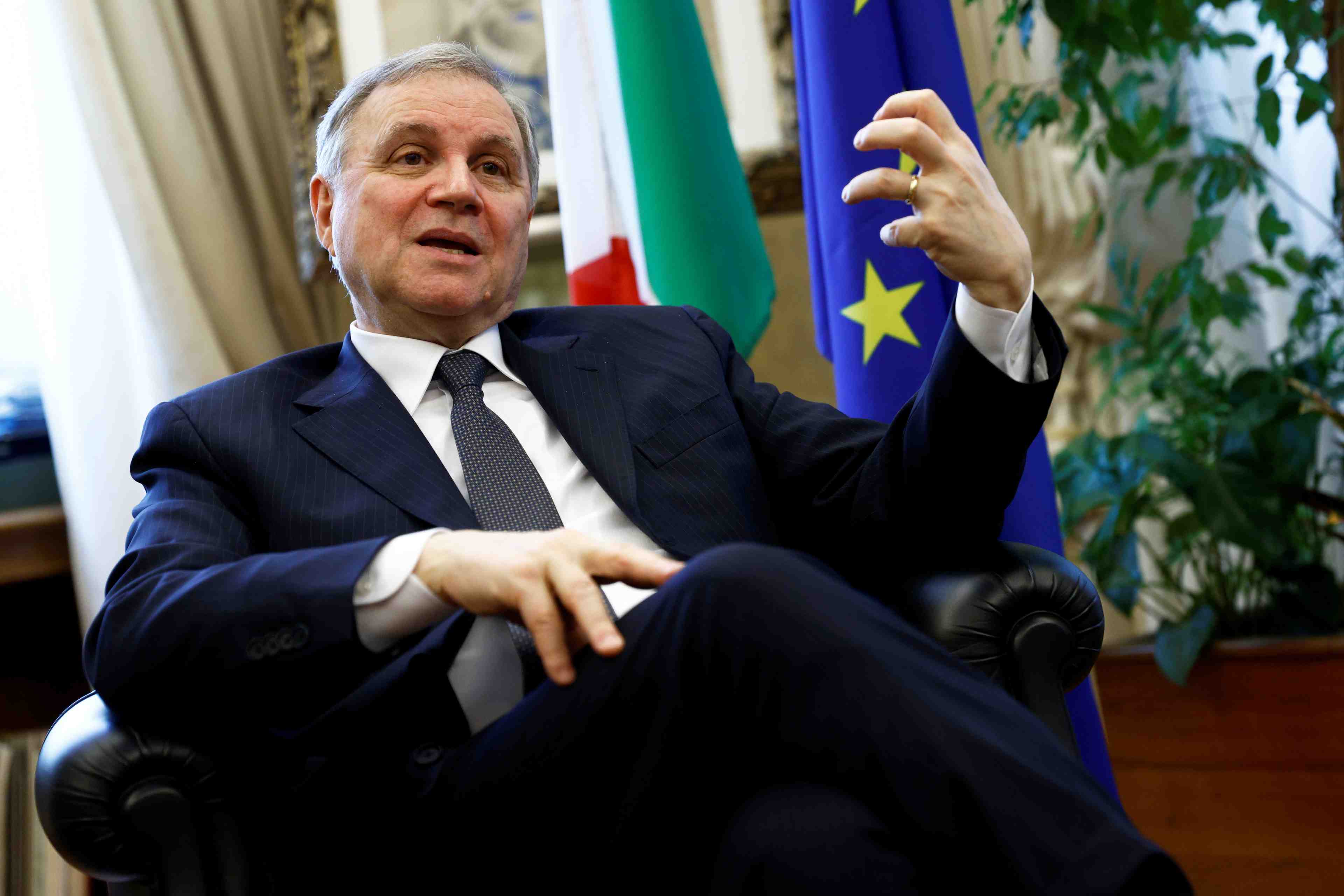 Visco (bce) prone la souplesse dans le retrait des soutiens monetaires