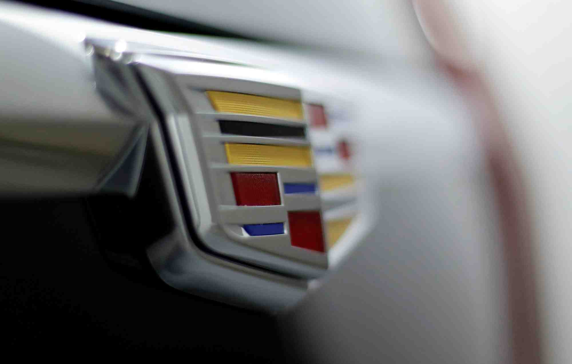 Le logo cadillac