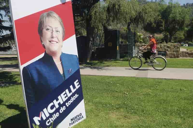 Michelle Bachelet en favorite de la présidentielle au Chili