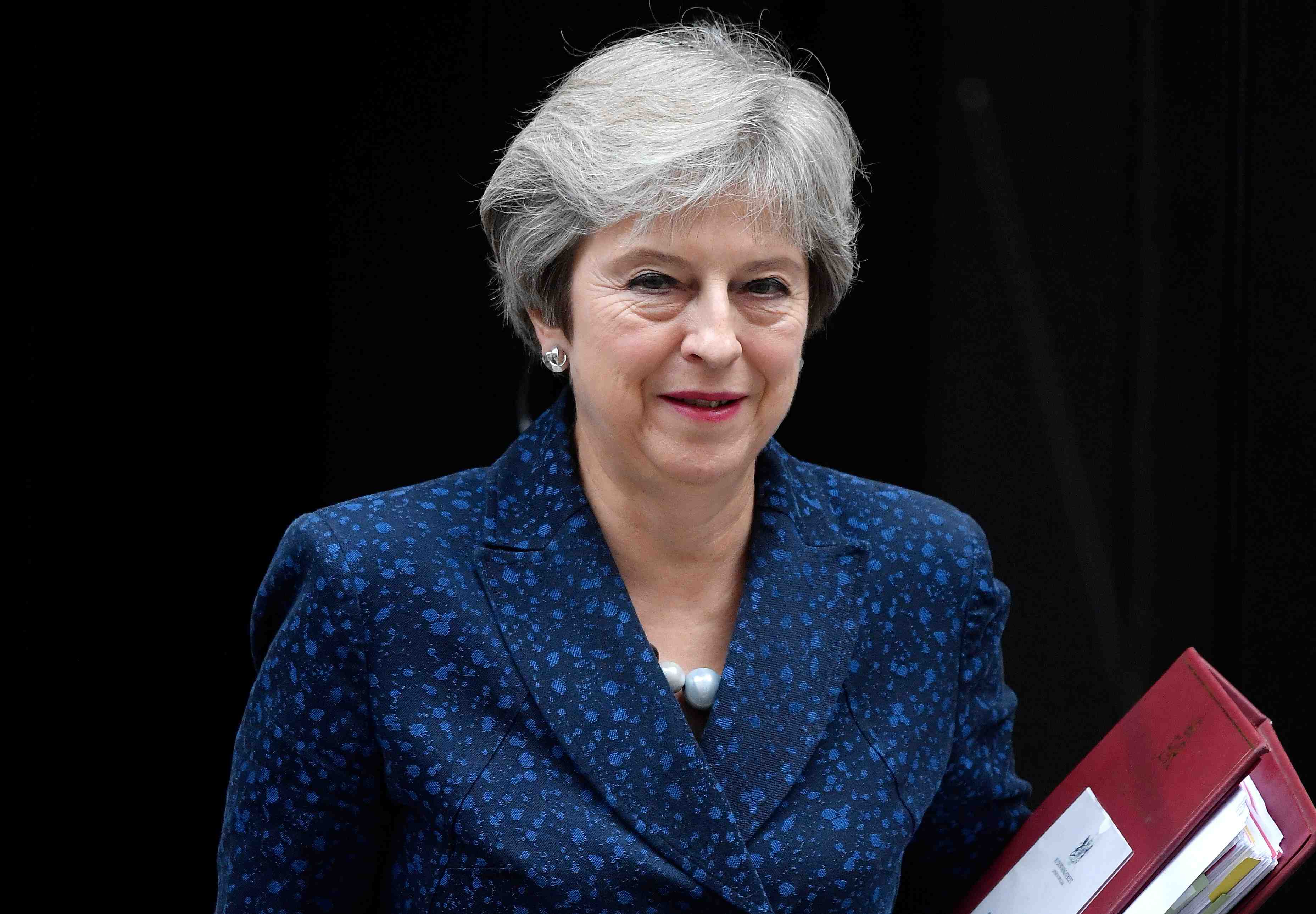 Brexit: "c'est mon accord ou pas d'accord du tout", dit may